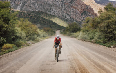 Mariëlle Trouwborst and Cronje Beukes Soar up Swartberg to Win Stage 3 of Garden Route Giro